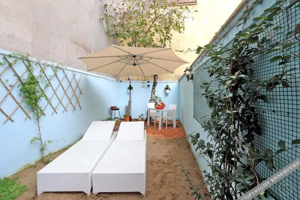 Colosseum apartments - St. John Lateran area