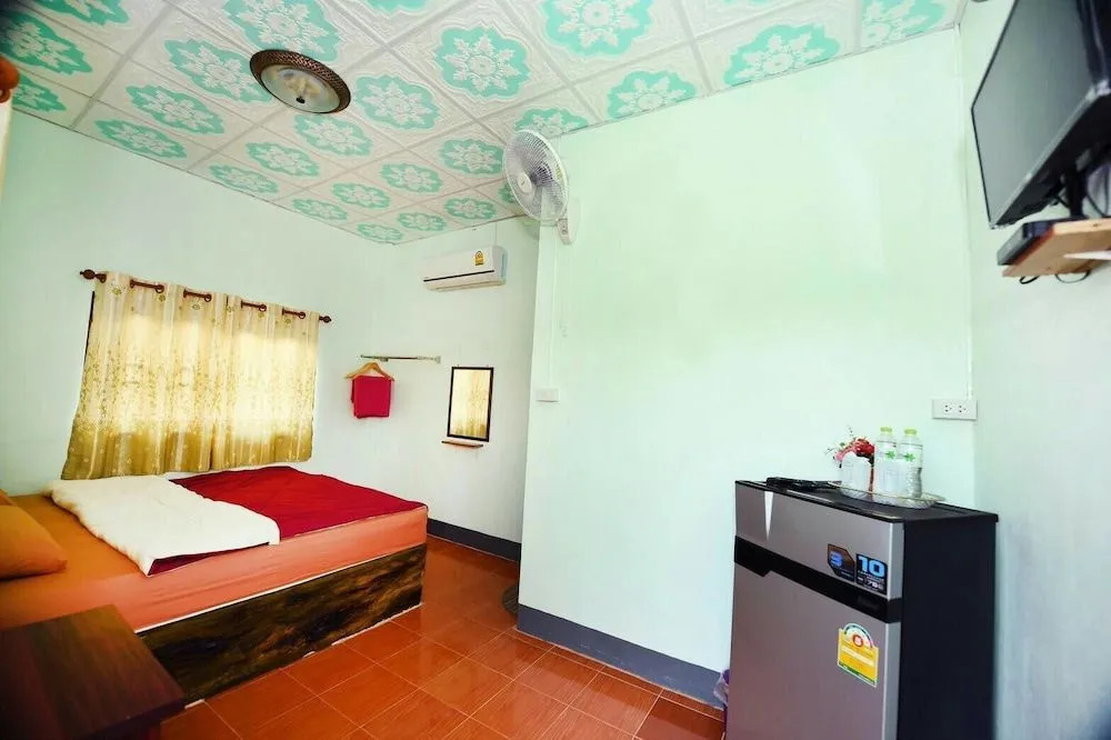 Phu Chaem House