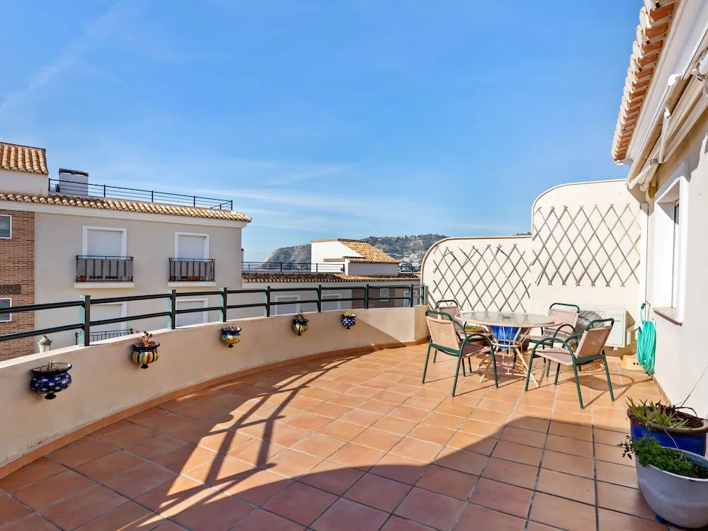 Modern Apartment in La Herradura with Sea Nearby