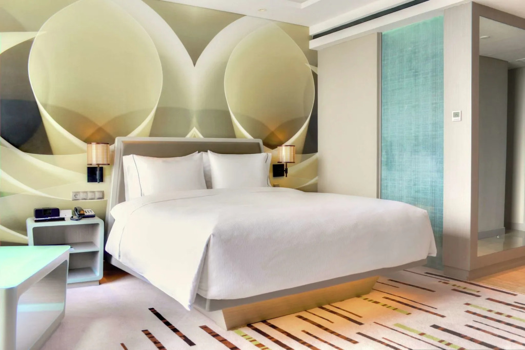DoubleTree by Hilton Jakarta - Diponegoro