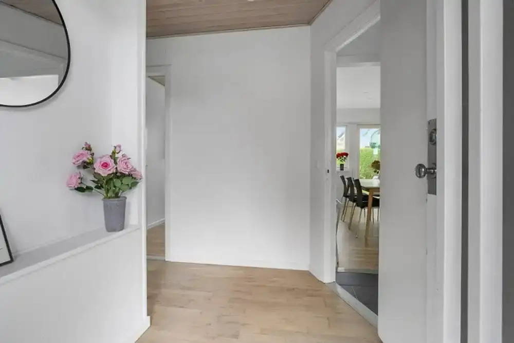 Renovated House Located on Skolebakken 60