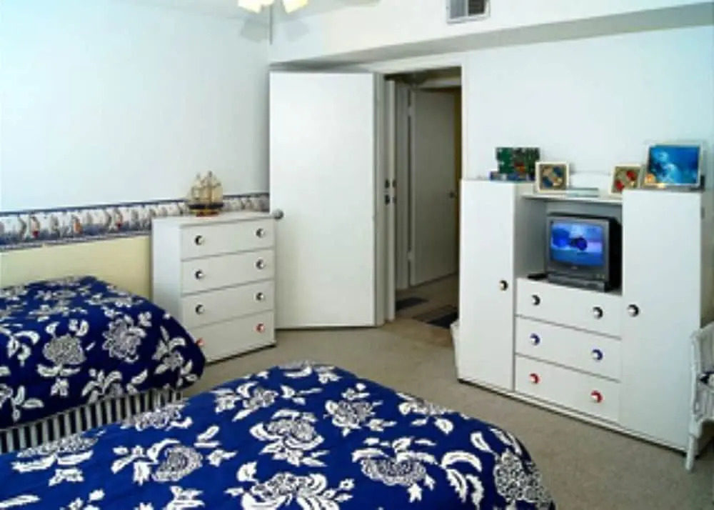 Emerald Isle Okaloosa 604 233405 by RedAwning