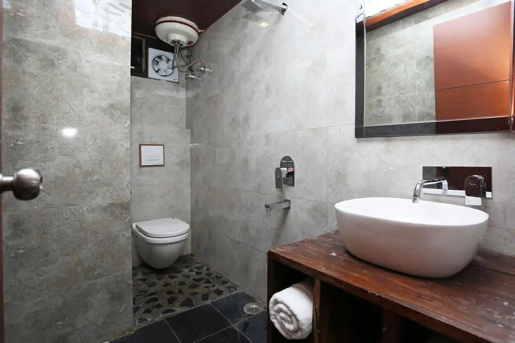 OYO 899 Dwaper Hotel