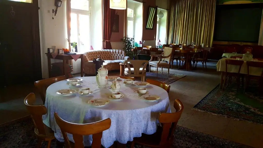 Hostel Burg Hausen