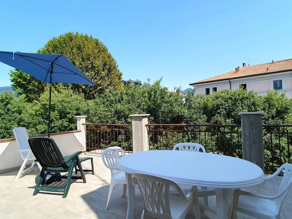Charming Apartment Near Lake Maggiore