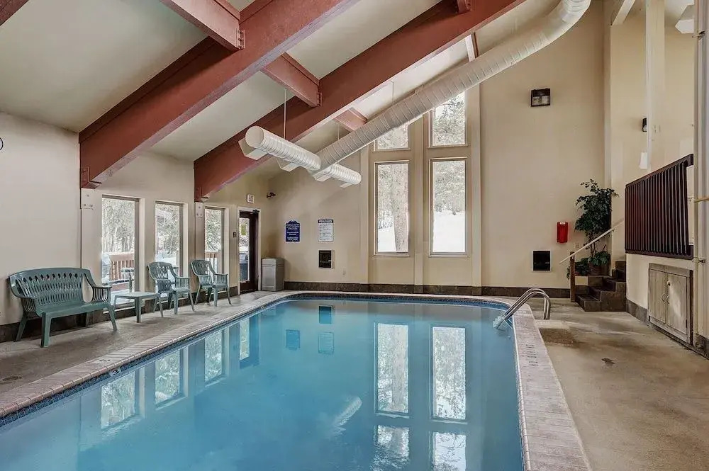 Tyra Summit A2E - 2 Br Condo