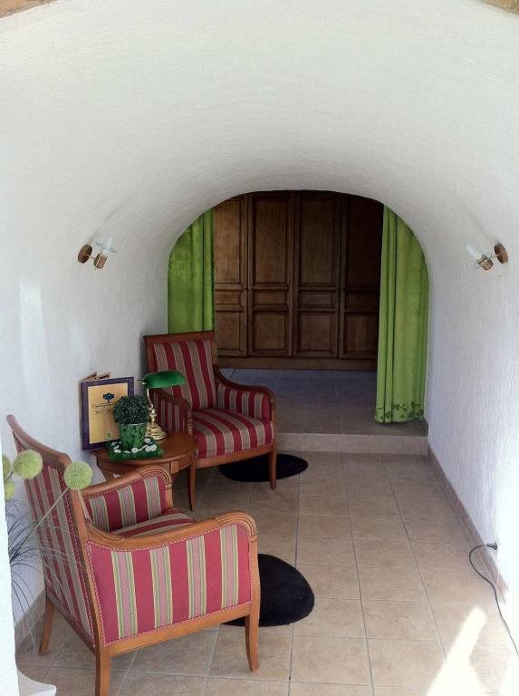 Logis Hôtel & Spa Déjeunez Sous LArbre