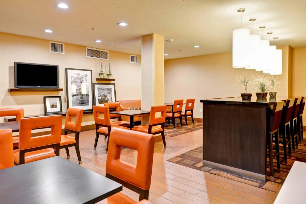 Hampton Inn & Suites San Clemente - Fully Renovated