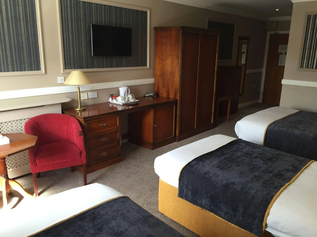 The Residents Hotel