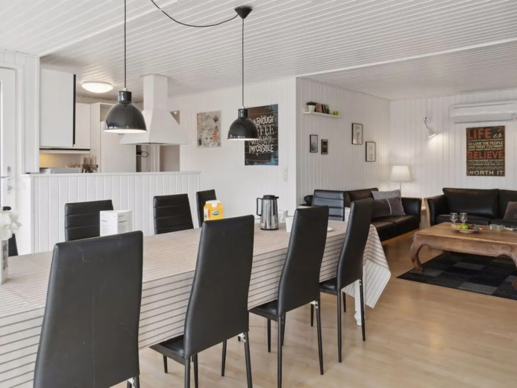 "Ruse" - 1.1km from the sea in Lolland, Falster and Mon