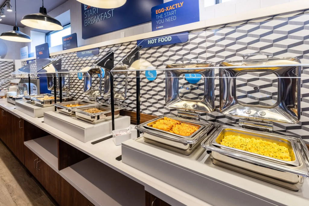 Holiday Inn Express & Suites Ft. Washington - Philadelphia by IHG