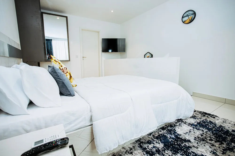 The Lennox 802 One Bed Duplex