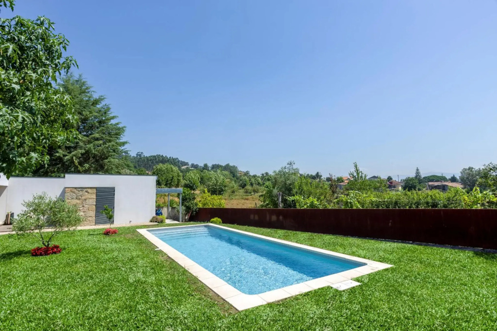 CASA TARRIO - 3 quartos com piscina
