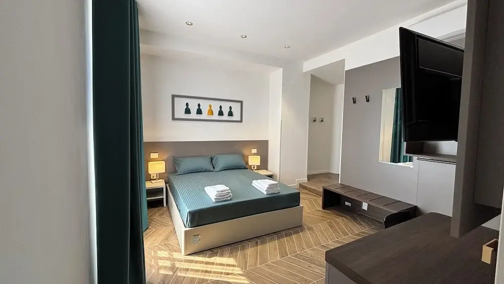 Seaside Suites