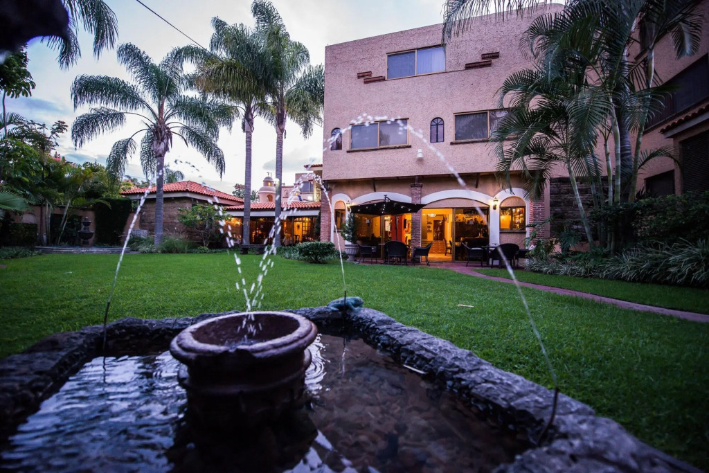 Hotel La Mansion del Sol
