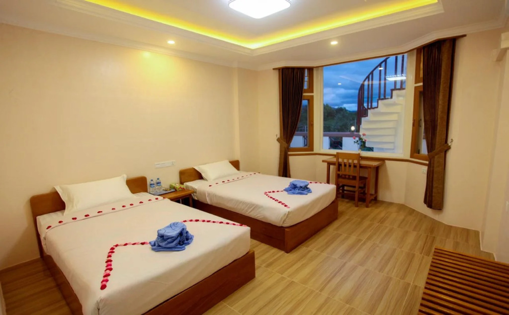 Five One Star Hotel