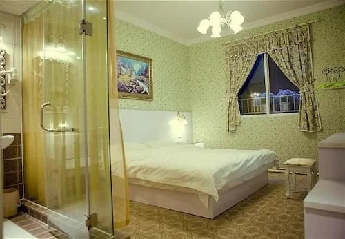 Guilin California Hotel