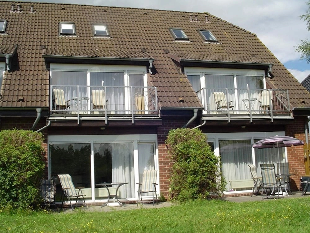 Boddenhof Apartment 54 - Balkon, Parkplatz, ruhig