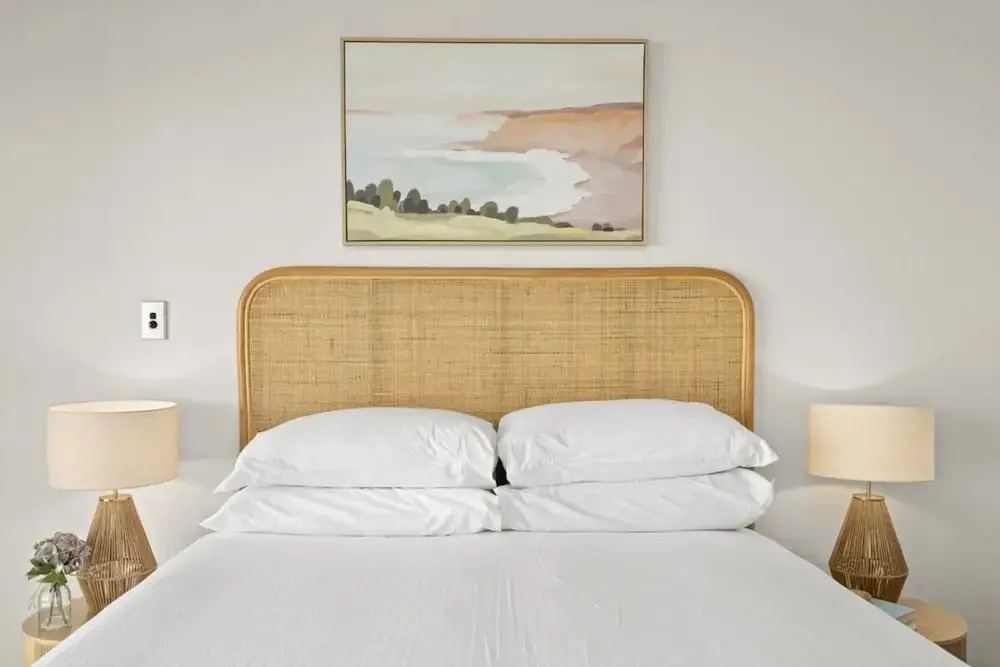 Beautiful Bondi 1-bed Apartment Meters From Beach
