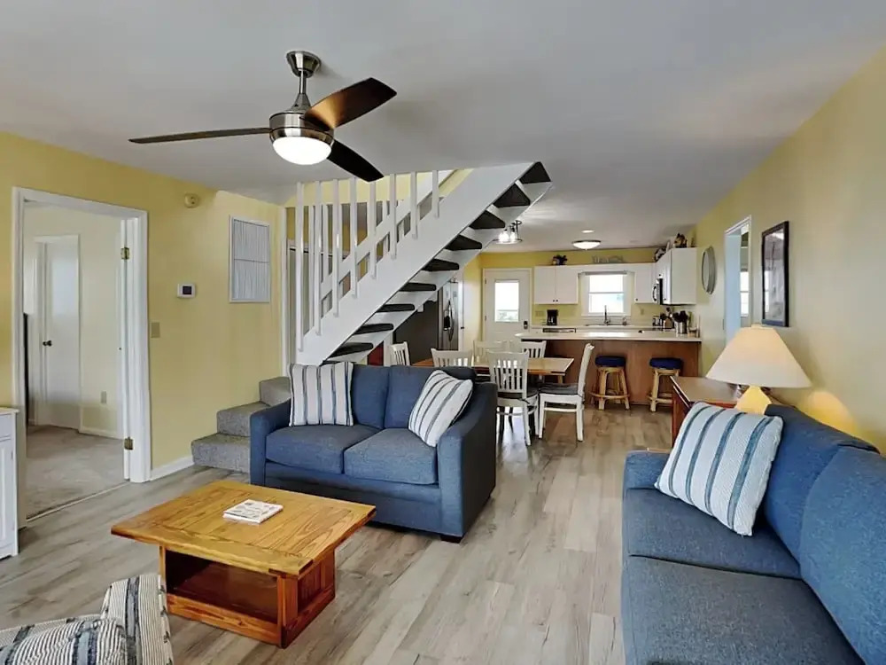 Happy Days by Topsail Realty