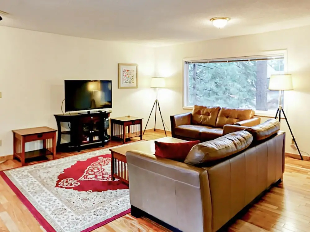 1154 Lone Indian Trail Home 3 Bedrooms 2.5 Bathrooms Home