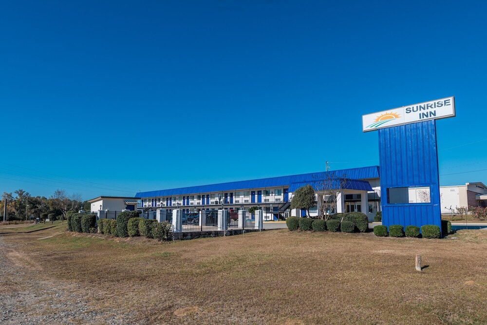 Sunrise Inn