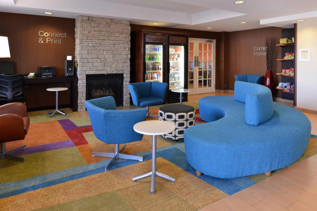 Fairfield Inn & Suites Dayton Troy