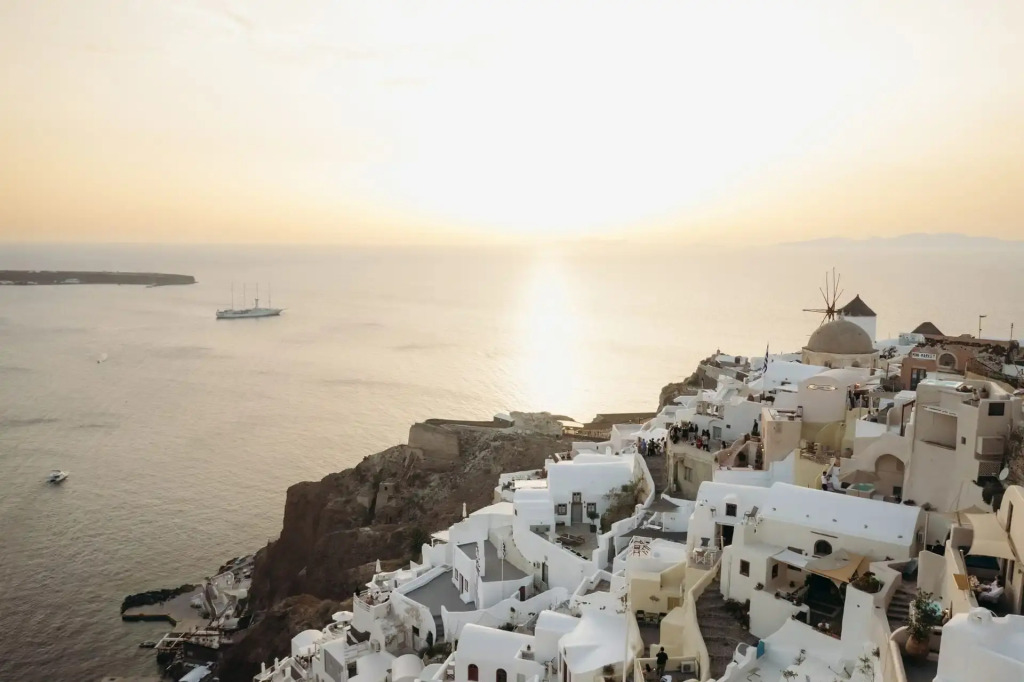 Nano Oia Villas
