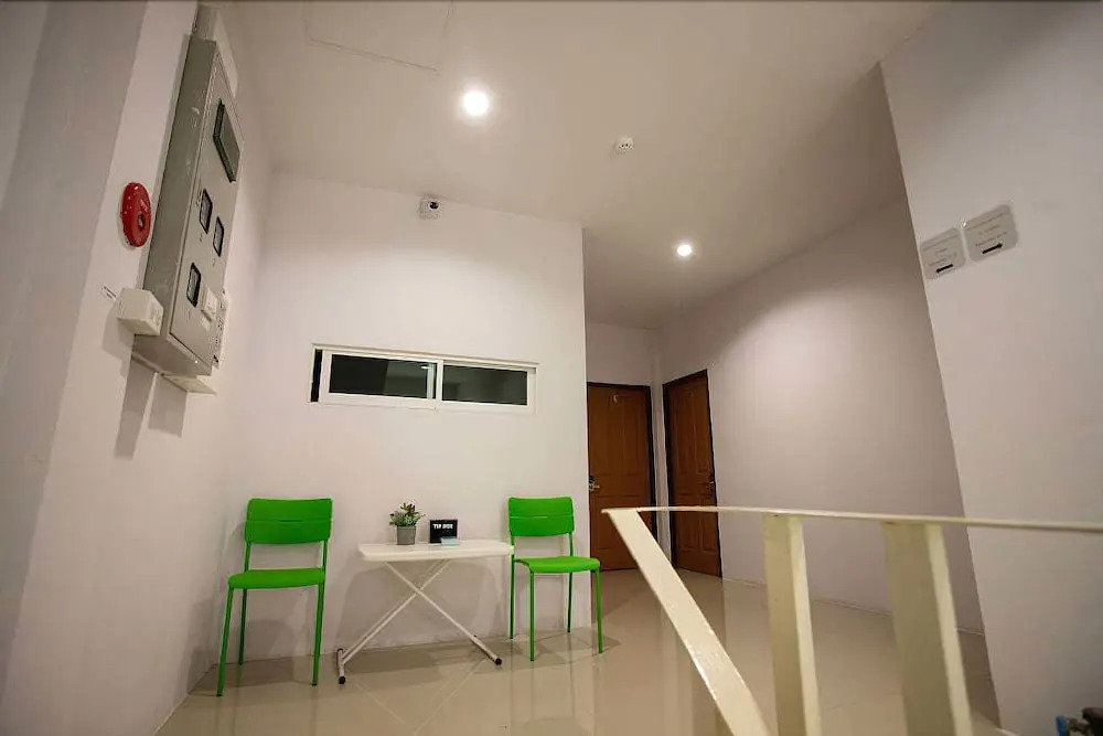 Ink 18/2 Hostel (Sukhumvit  22)