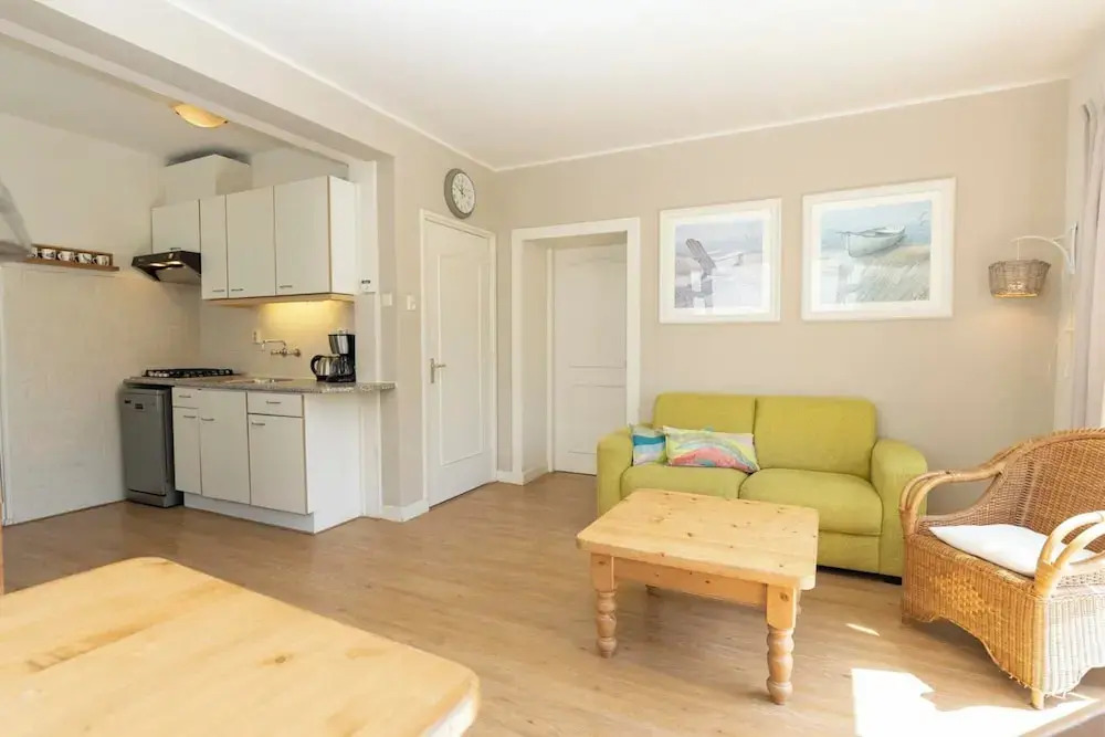 2-guest Apartment Alikruik in De Koog