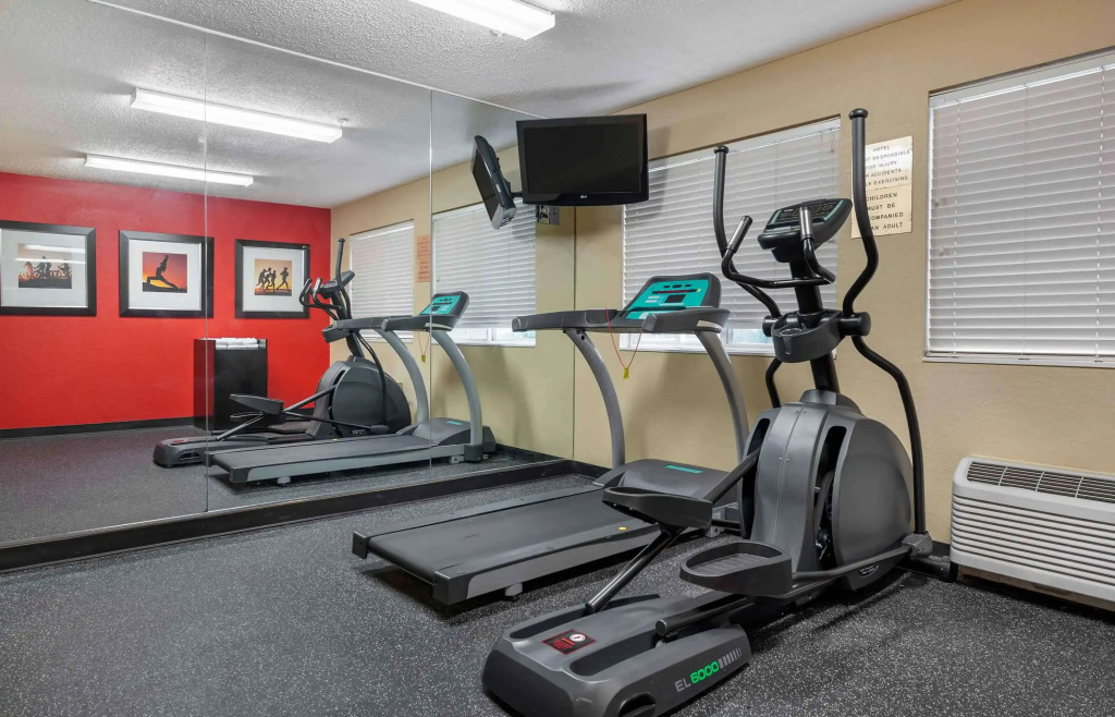 Extended Stay America Suites - Indianapolis - West 86th St