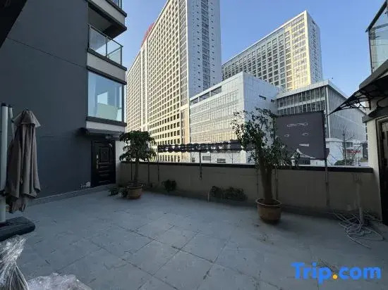 Guiyang Yuzhicheng Homestay (Guiqian International General Hospital)