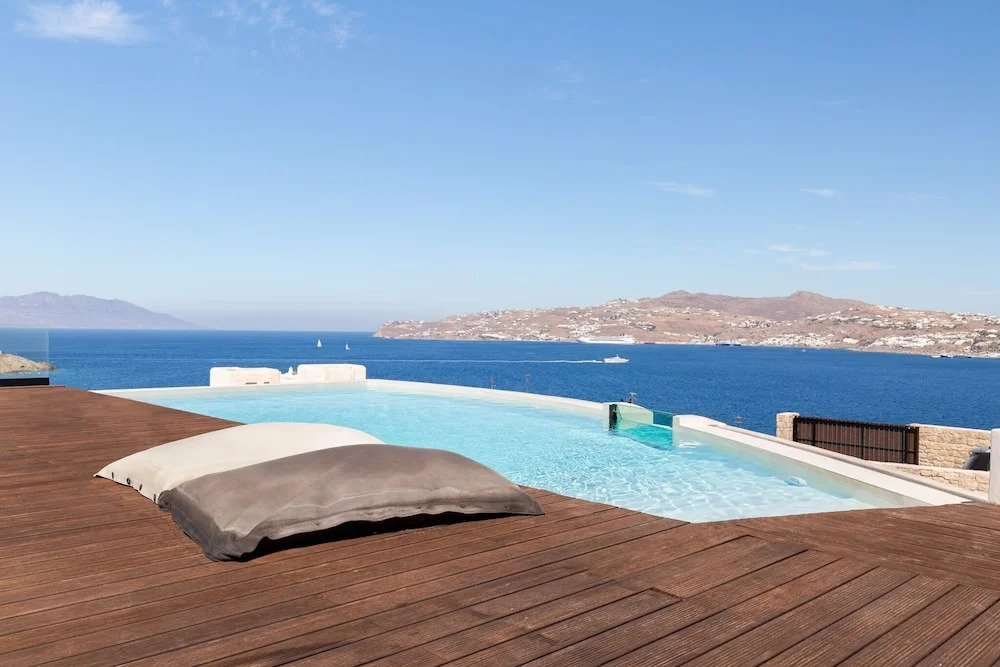Martinez in Mykonos With 5 Bedrooms and 4 5 Bathrooms