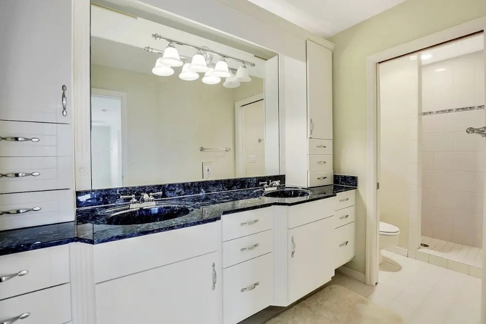 Spanish Home #65094 5 Bedrooms 3.5 Bathrooms Home