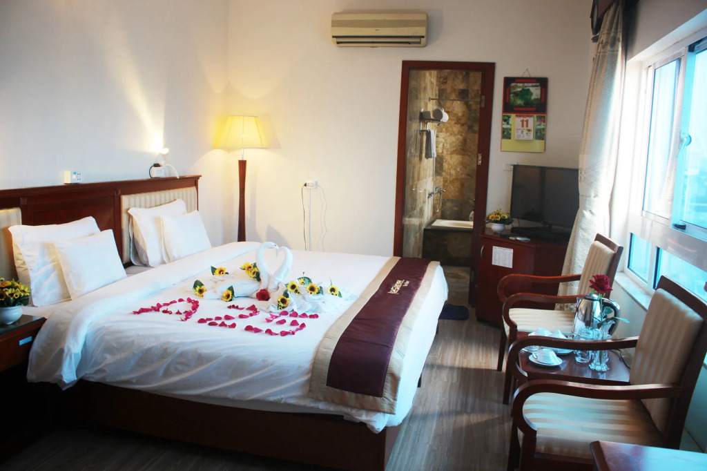 A25 Hotel - 221 Bạch Mai