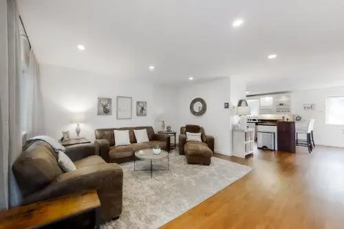 Sunburst Townhome 3471