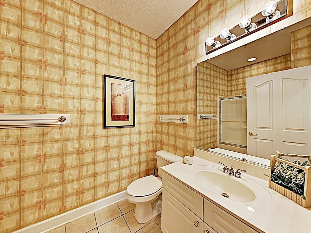 Exclusive Greenbriar W/ Golf & Beach Shuttle 2 Bedroom Condo
