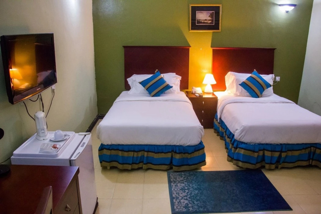 The Palmview Manor Hotel