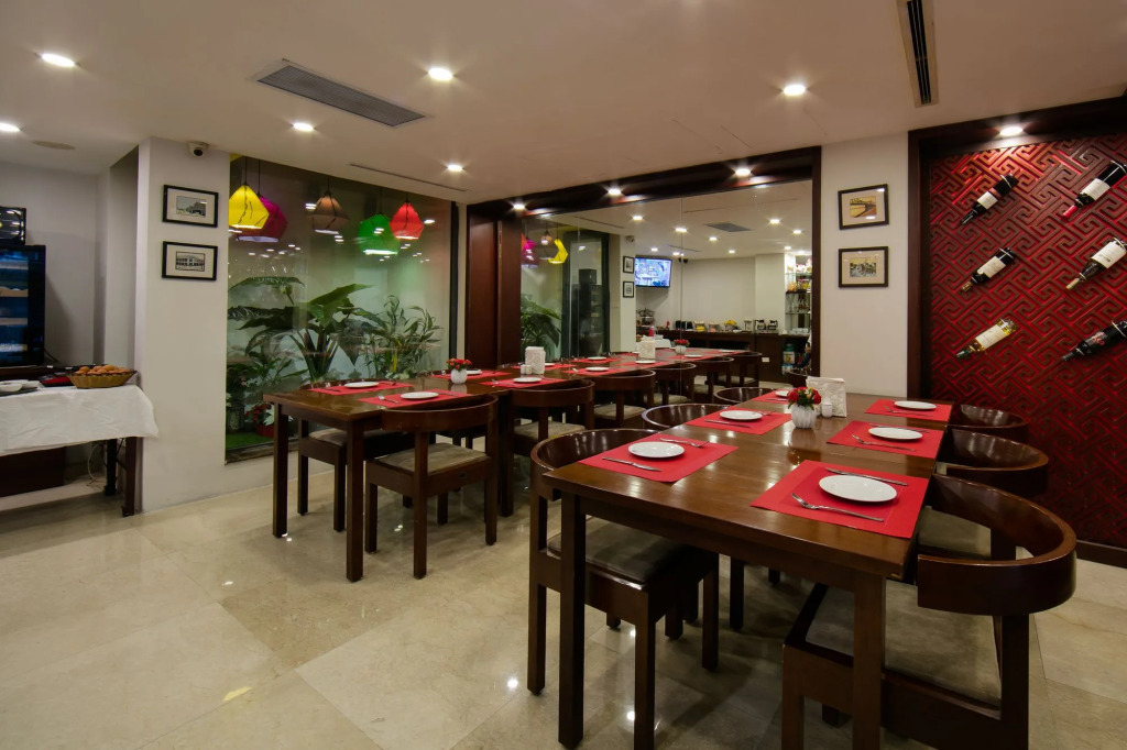 Au Coeur dHanoi Lakeside Hotel