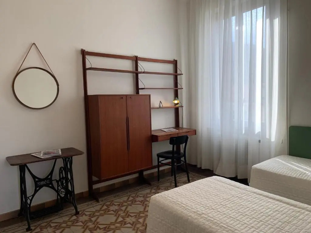 70's LA SPEZIA PENTHOUSE