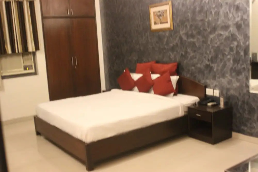 OYO 726 Hotel Safari