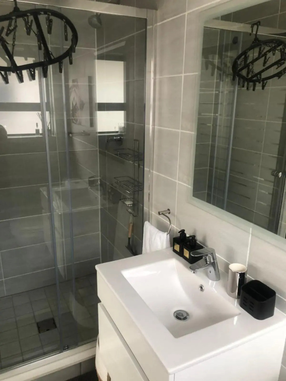 Luxurious Waterfall 1 bedroom Condo With Free Uncapped Wifi