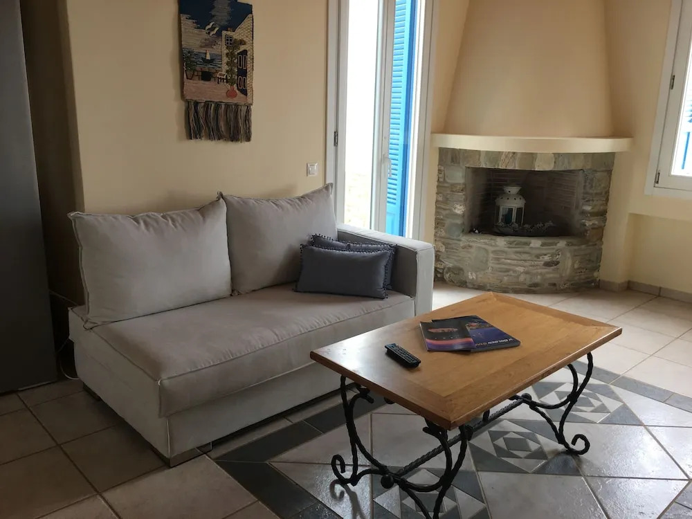 Monolithos Villas
