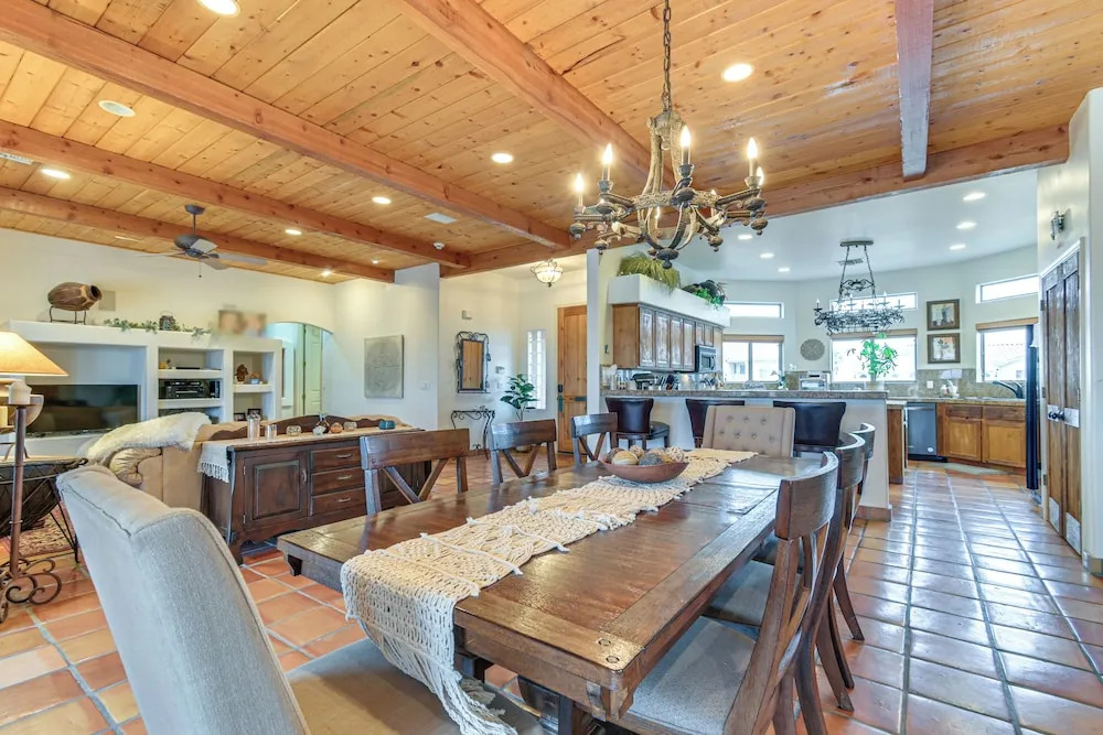 Private Pool, Spa, & Grills: Lake Havasu City Home
