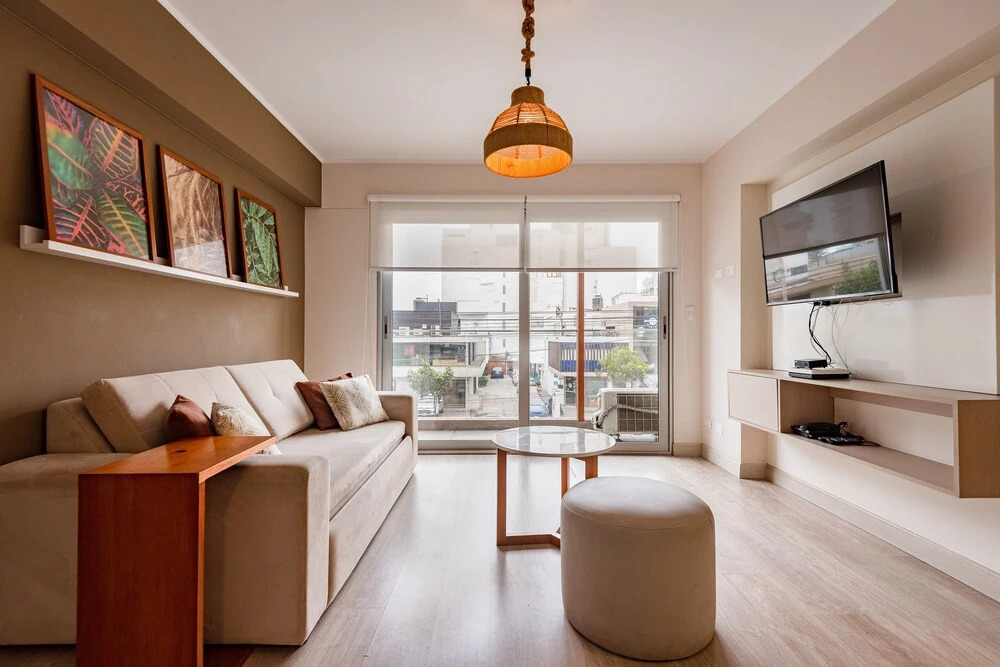 Trendy Host MID - Miraflores