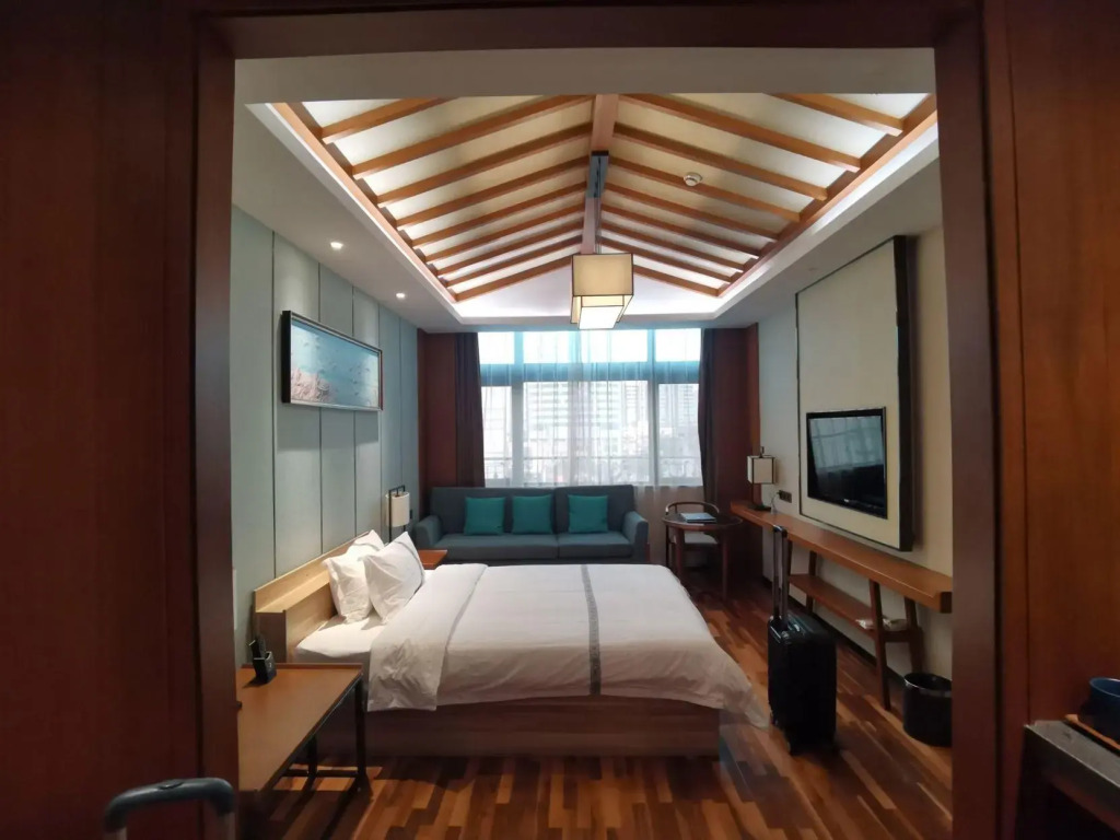 Zhenyue Hotel
