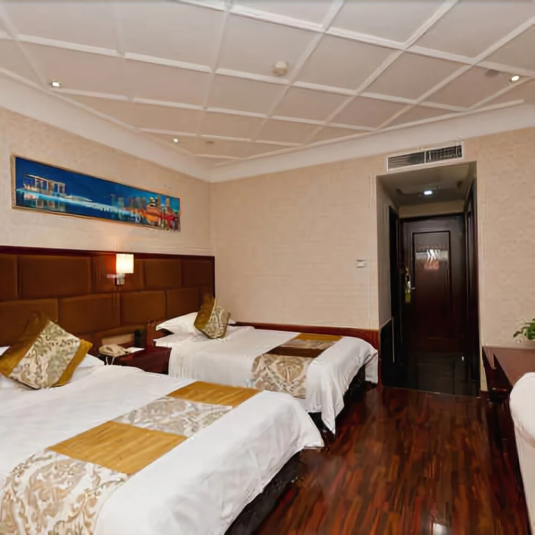 Feel Hotel
