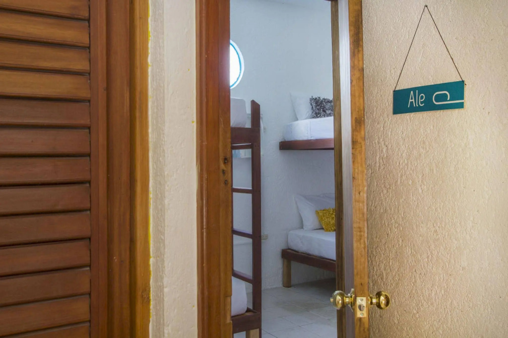 Beds Friends Hostel