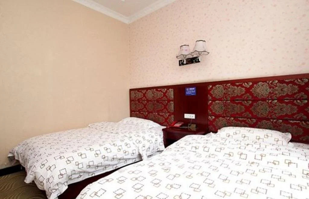 Yangshuo Fengqing Holiday Inn