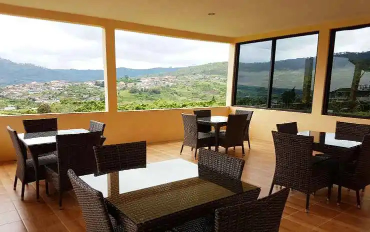Parama Guest House